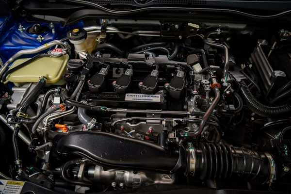 Đánh giá xe Honda Civic 1.5 RS 2019 về động cơ.